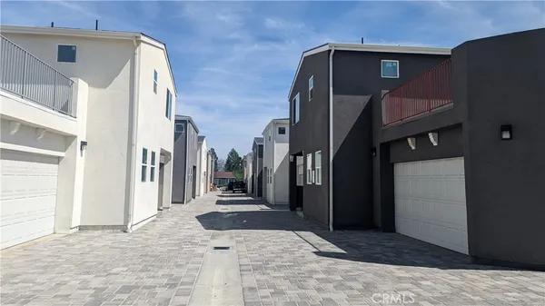 $3,895 | 15126 Logos Court, North Hills, CA 91343