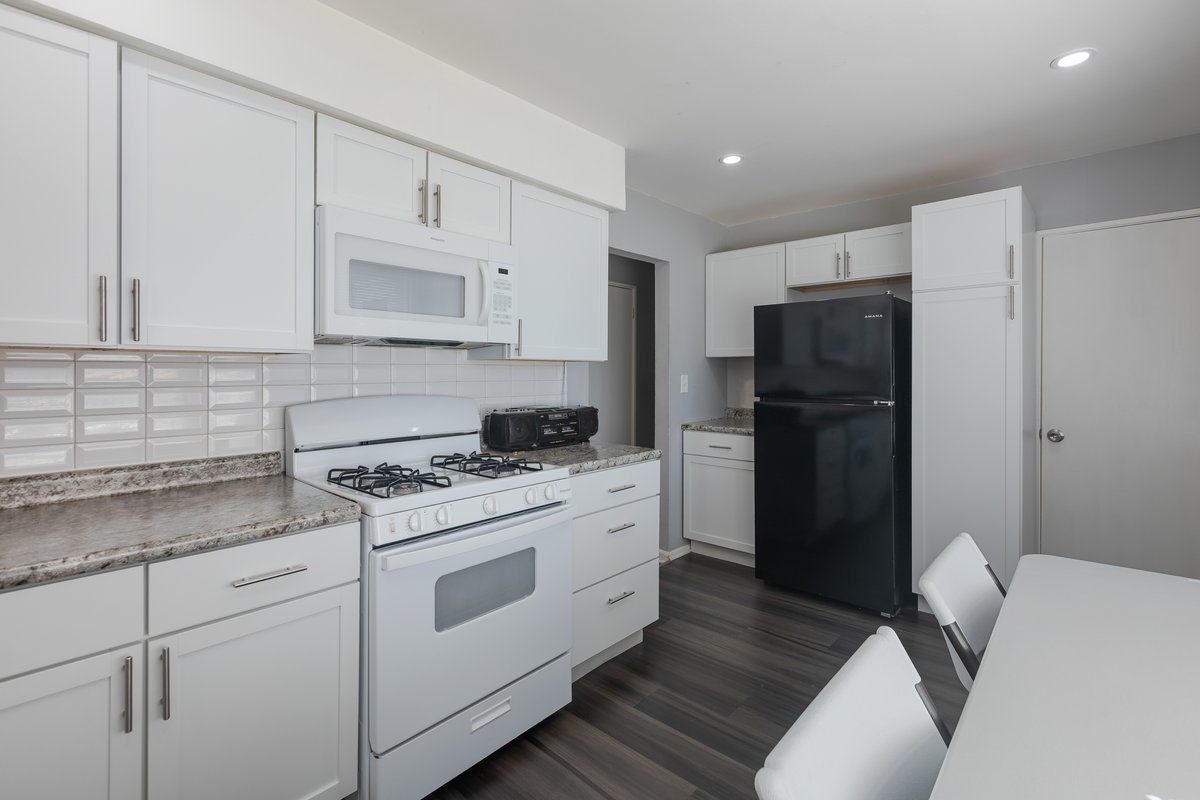 3145 Nottingham Avenue Markham, IL 60428 - Photo 4 of 12