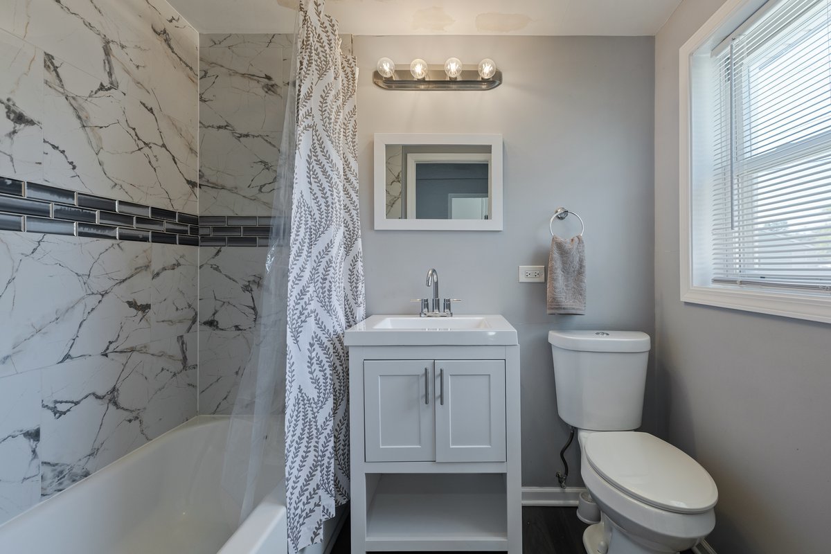 3145 Nottingham Avenue Markham, IL 60428 - Photo 7 of 12