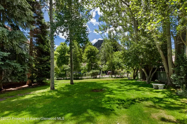 $6,200,000 | 500 West Francis Street, Aspen, CO 81611