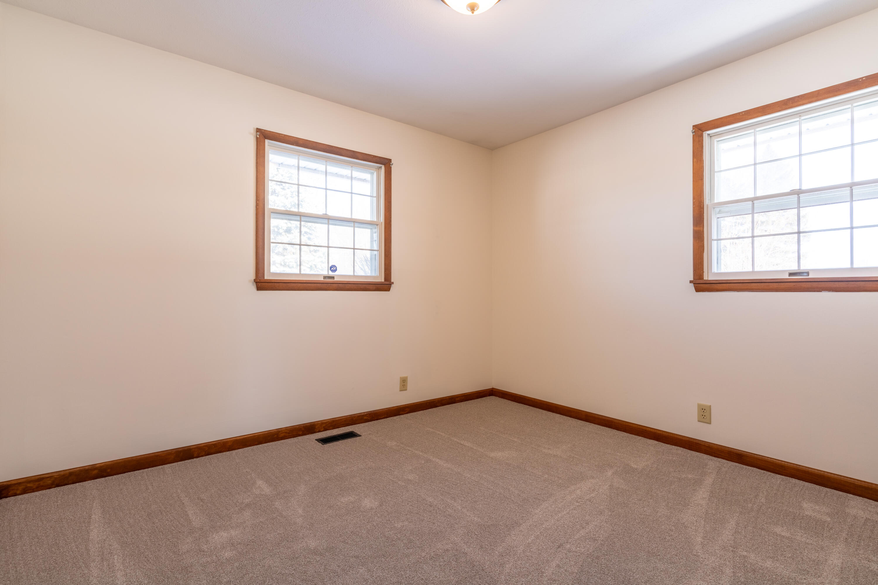 1301 Gearhart Road Sidney, OH 45365 - Photo 12 of 38