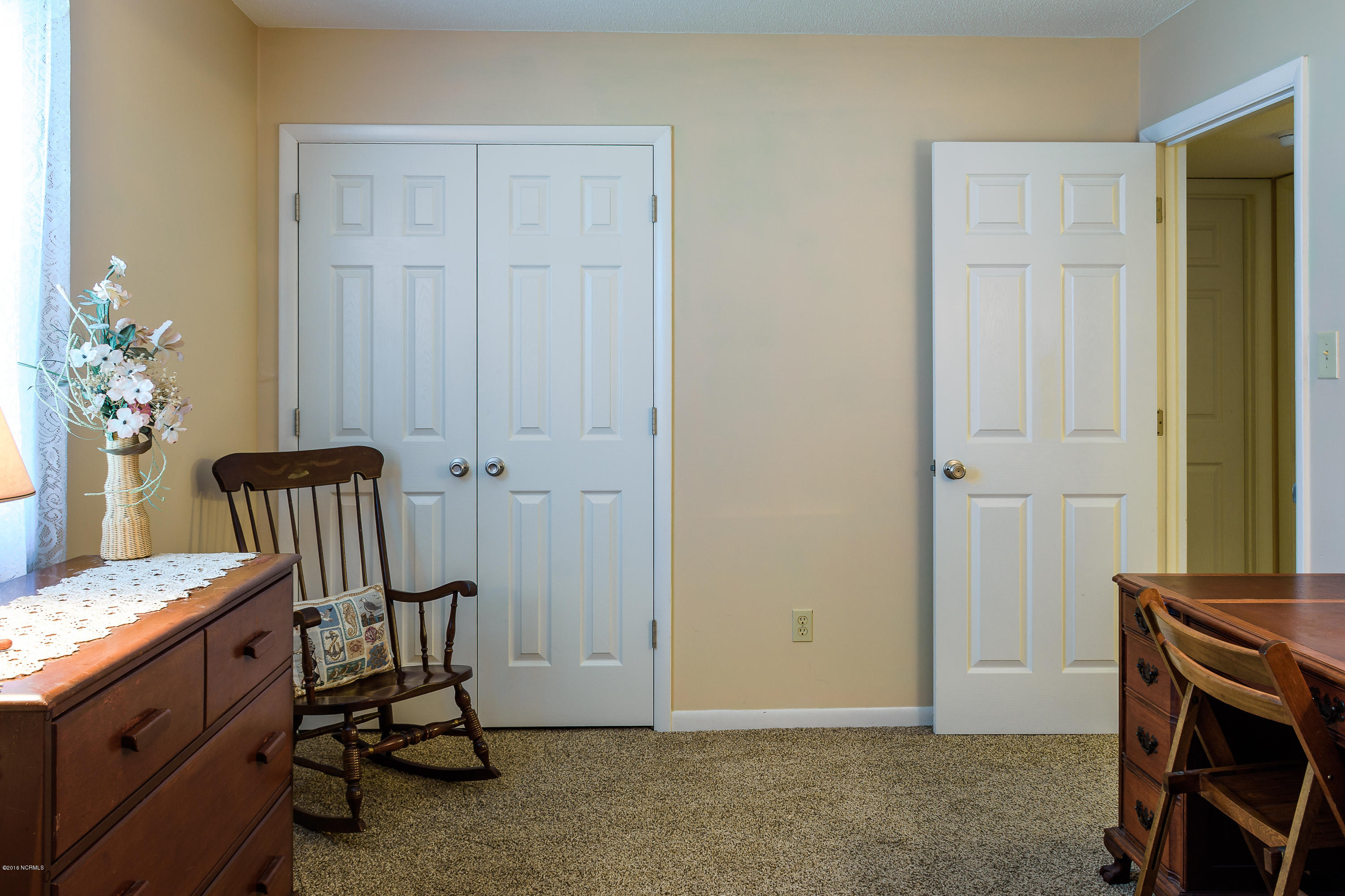 116 Balsam Road Jacksonville, NC 28546 - Photo 23 of 27 (23 of 27) Diane Castro_116 Balsam Rd-16