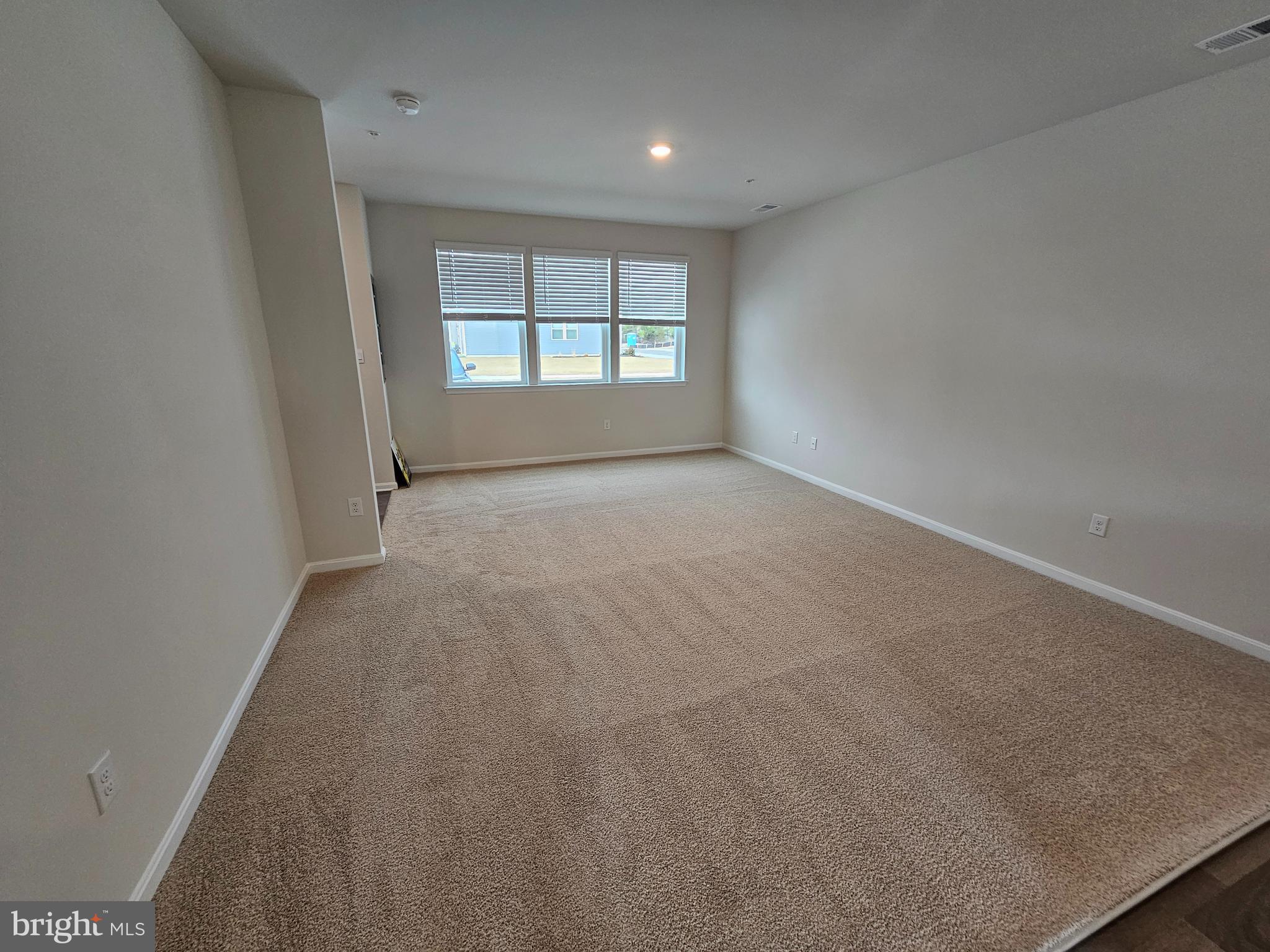 1509 Avon Way Salisbury, MD 21801 - Photo 5 of 19 an empty room with a window