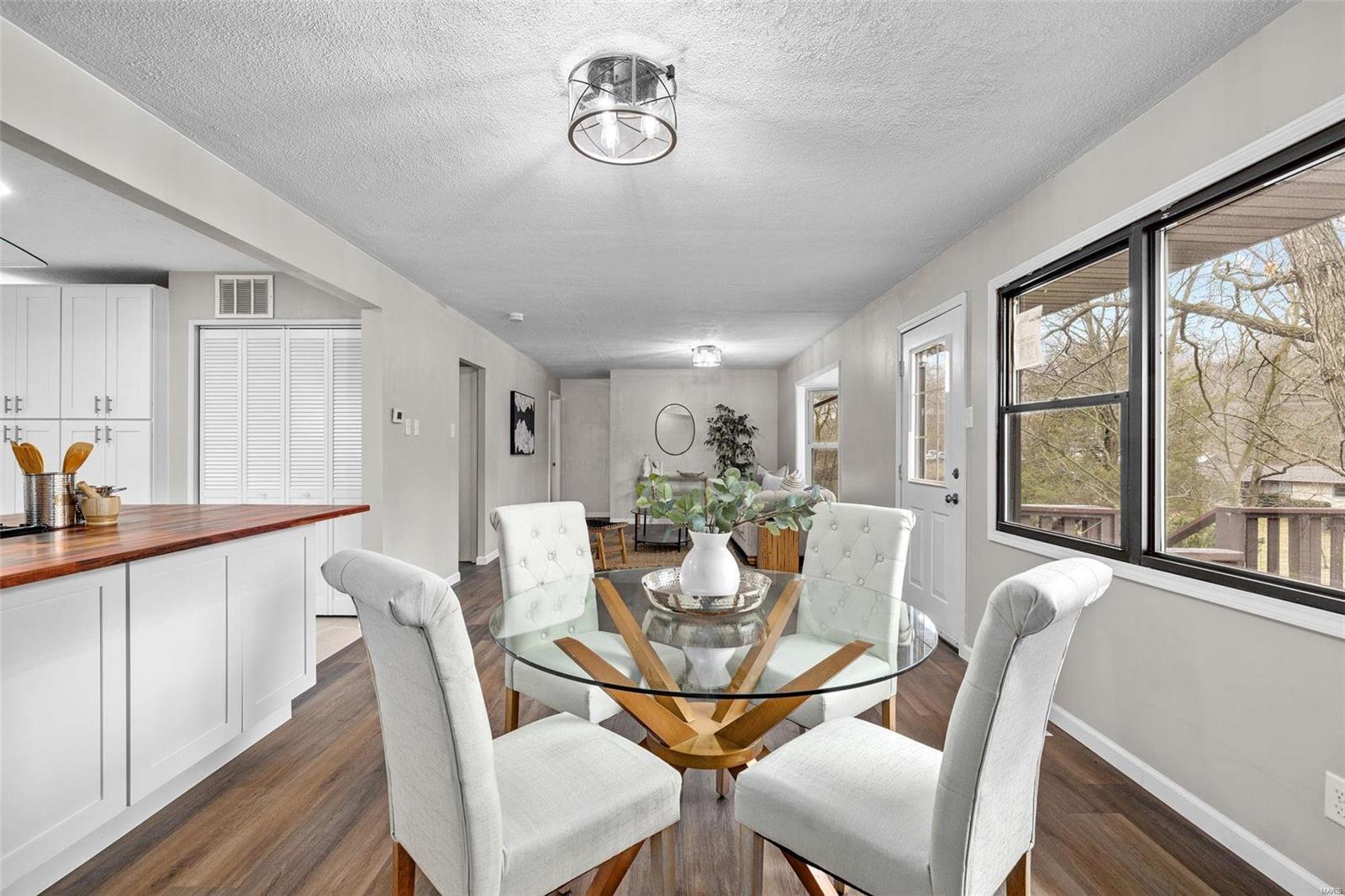 6310 Heintz Road St. Louis, MO 63129 - Photo 6 of 51