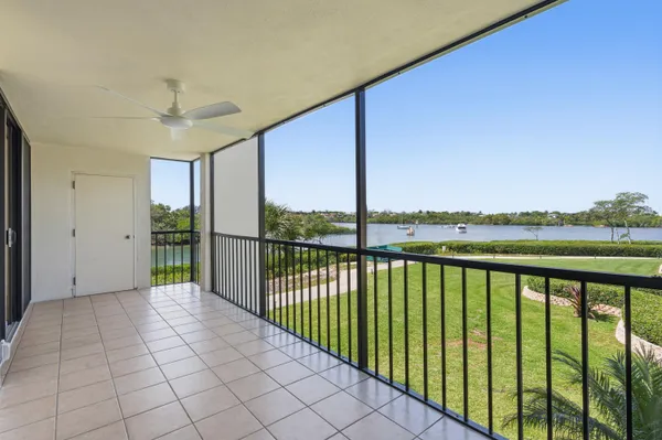 $1,389,999 | 1000 North Us Highway, Unit BE205, Jupiter, FL 33477