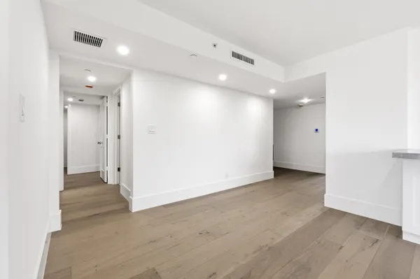 $1,389,999 | 1000 North Us Highway, Unit BE205, Jupiter, FL 33477