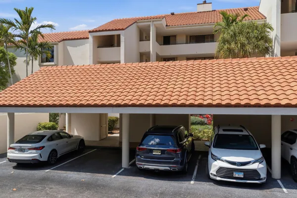 $1,389,999 | 1000 North Us Highway, Unit BE205, Jupiter, FL 33477