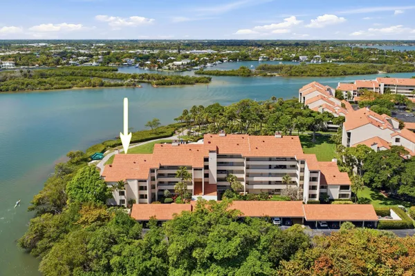 $1,389,999 | 1000 North Us Highway, Unit BE205, Jupiter, FL 33477