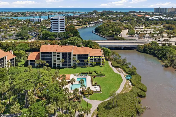$1,389,999 | 1000 North Us Highway, Unit BE205, Jupiter, FL 33477