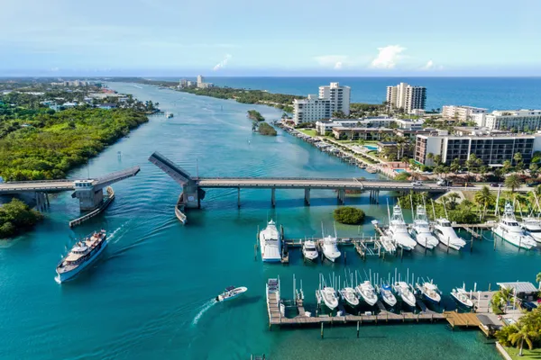 $1,389,999 | 1000 North Us Highway, Unit BE205, Jupiter, FL 33477