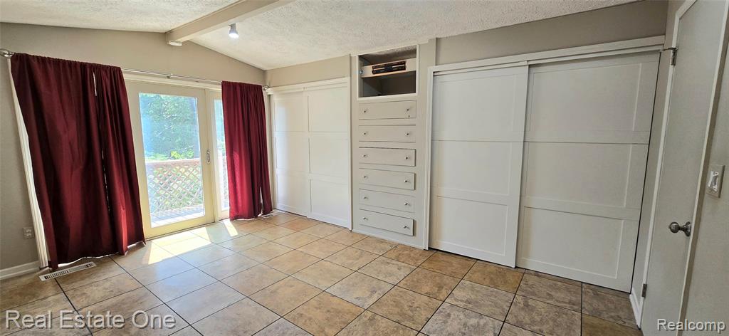 3825 Thomas Road Oxford, MI 48371 - Photo 29 of 40 Gallery Image 29