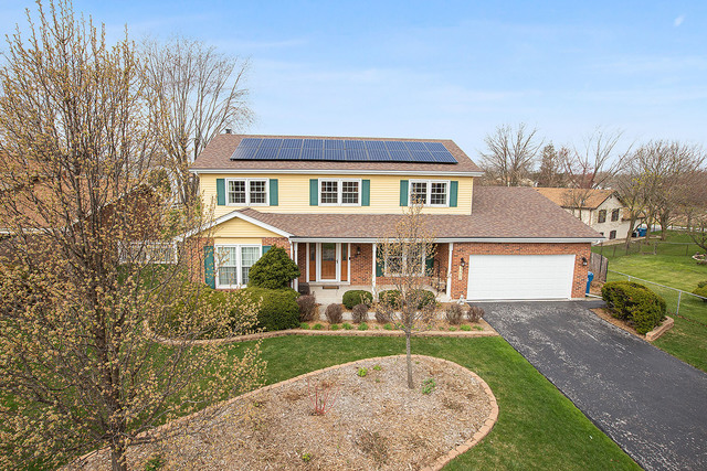3490 Ronald Road Crete, IL 60417 - Photo 1 of 25 front view of a house with a yard
