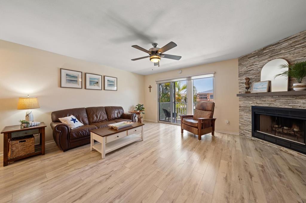 659 Garland Circle Indian Rocks Beach, FL 33785 - Photo 7 of 64