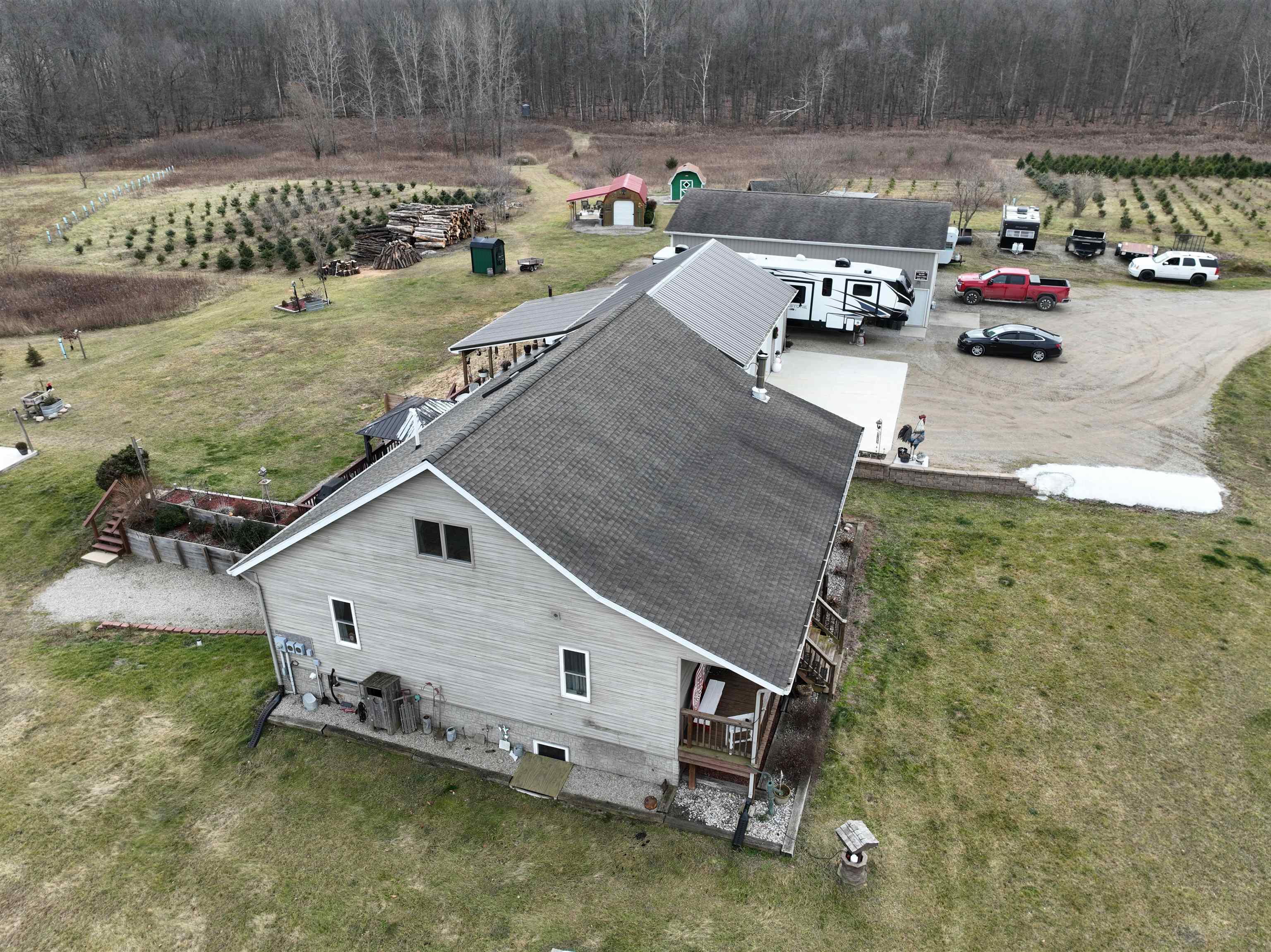 5233 Arbela Road Millington, MI 48746 - Photo 56 of 93 50086716-55.JPG