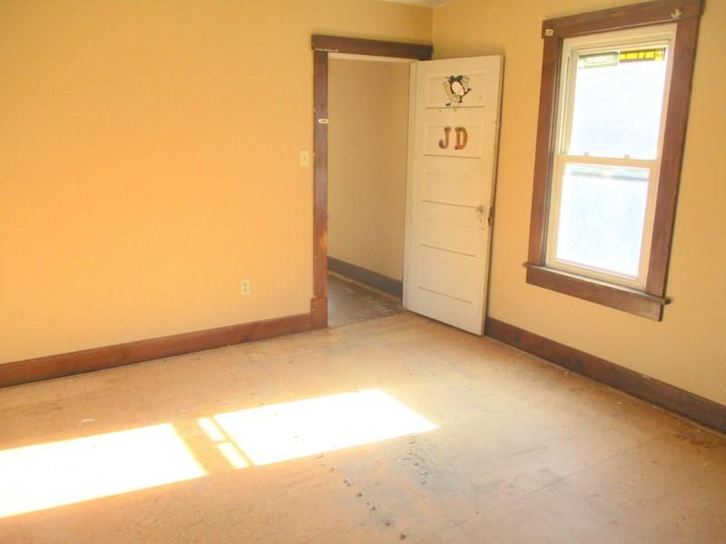168 Service Church Road Aliquippa, PA 15001 - Photo 16 of 25 Gallery Image 16