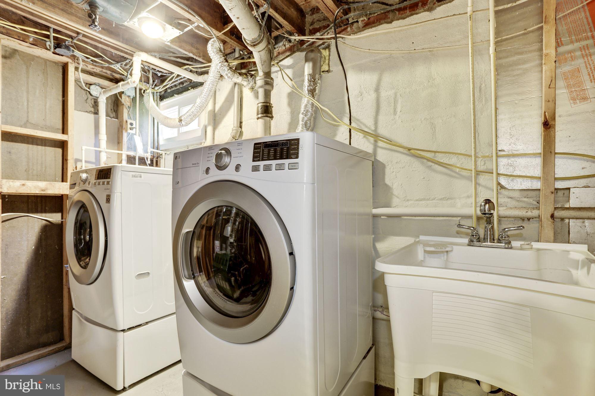 518 Harding Drive Silver Spring, MD 20901 - Photo 20 of 23 Laundry Room
