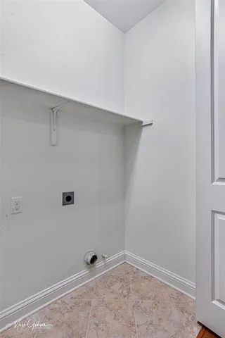 $3,000 | 1930 Chestnut Pk Lane, Shreveport, LA 71106