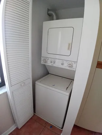 $1,600 | 1237 Country Club Drive, Titusville, FL 32780