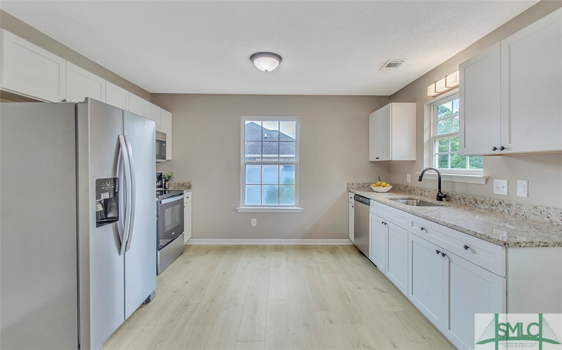 130 Ridgewood Circle Rincon, GA 31326 - Photo 7 of 31 Kitchen