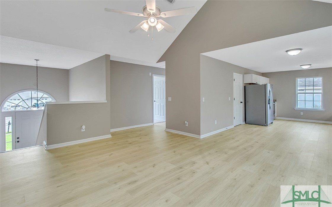 130 Ridgewood Circle Rincon, GA 31326 - Photo 10 of 31 Living Room