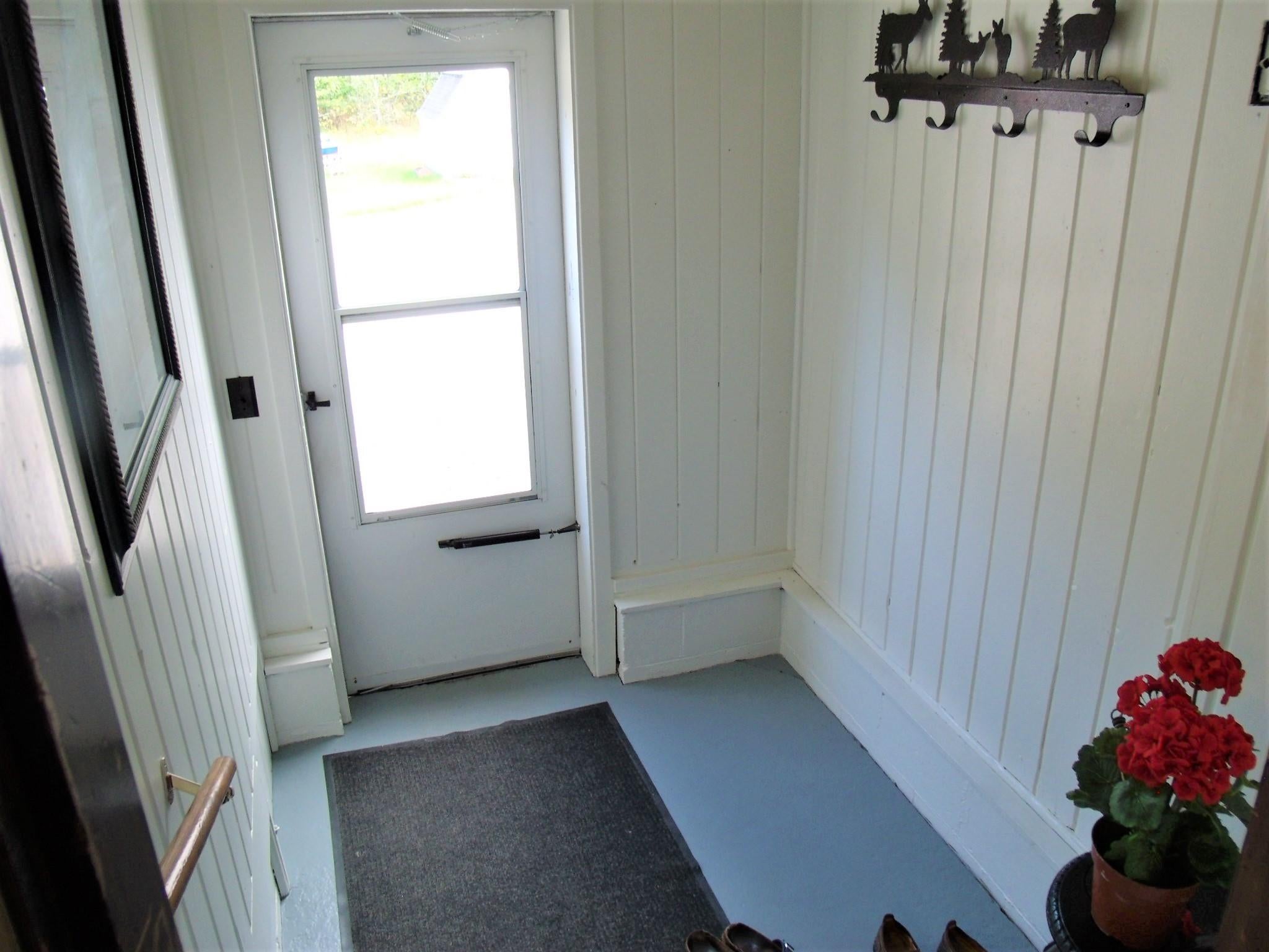 8126 Mullett Lake Road Cheboygan, MI 49721 - Photo 18 of 70 Gallery Image 18