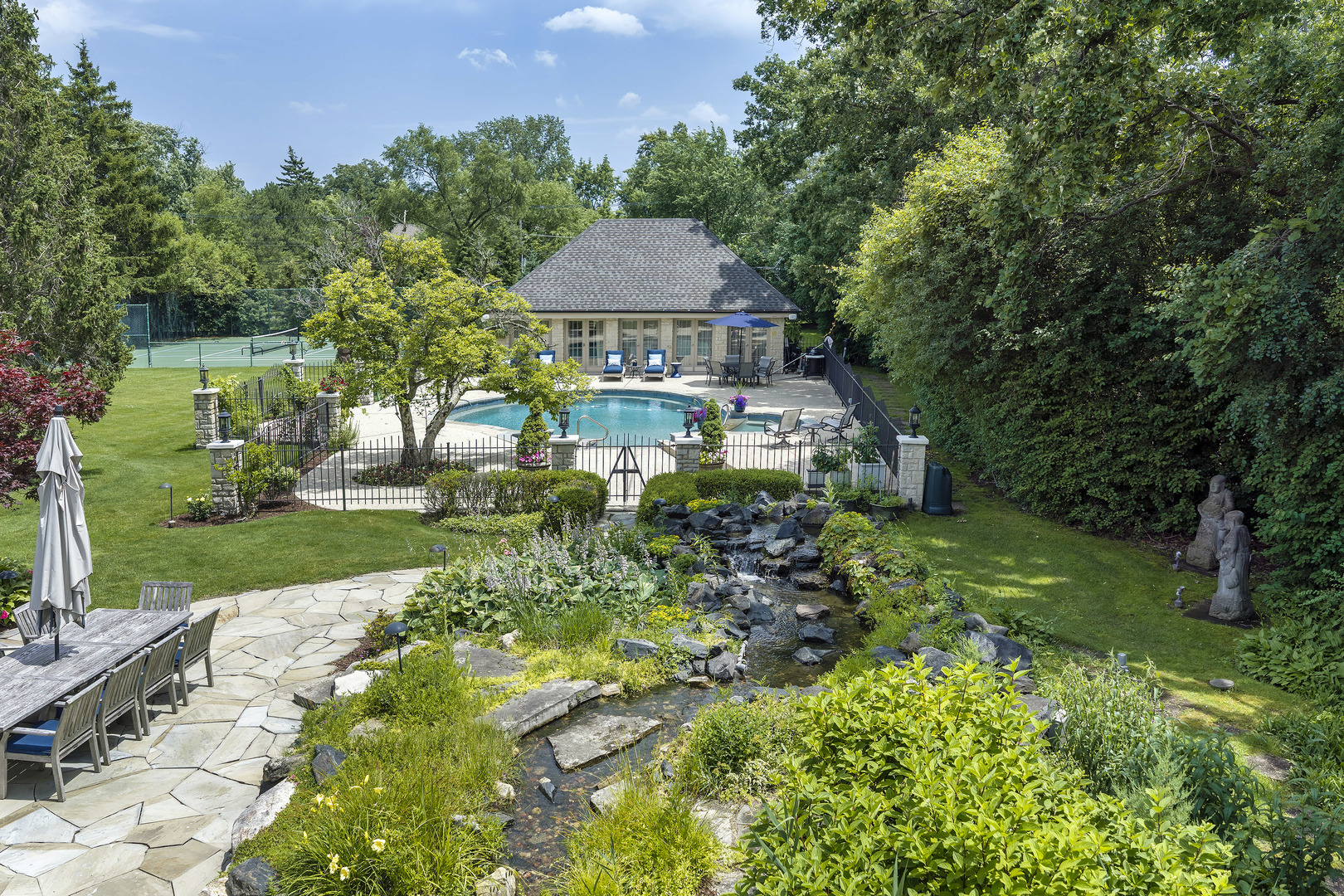 2311 Burr Oak Road Northfield, IL 60093 - Photo 8 of 12