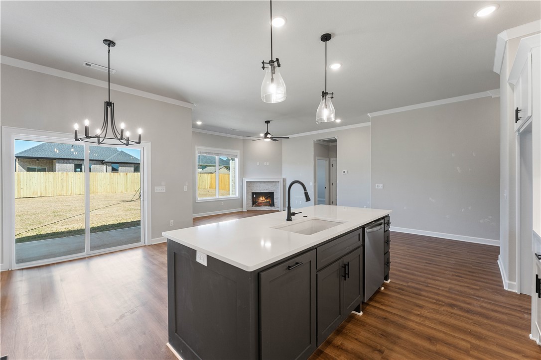 1902 Edwards Street Pea Ridge, AR 72751 - Photo 6 of 13 Gallery Image 6