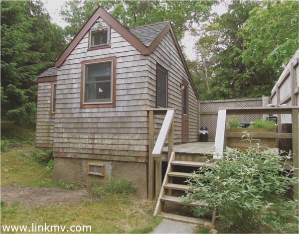 84 Pennywise Path Edgartown, MA 02539 - Photo 11 of 29 a view of backyard of house