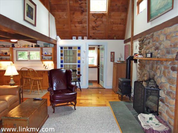 84 Pennywise Path Edgartown, MA 02539 - Photo 22 of 29 a living room with furniture