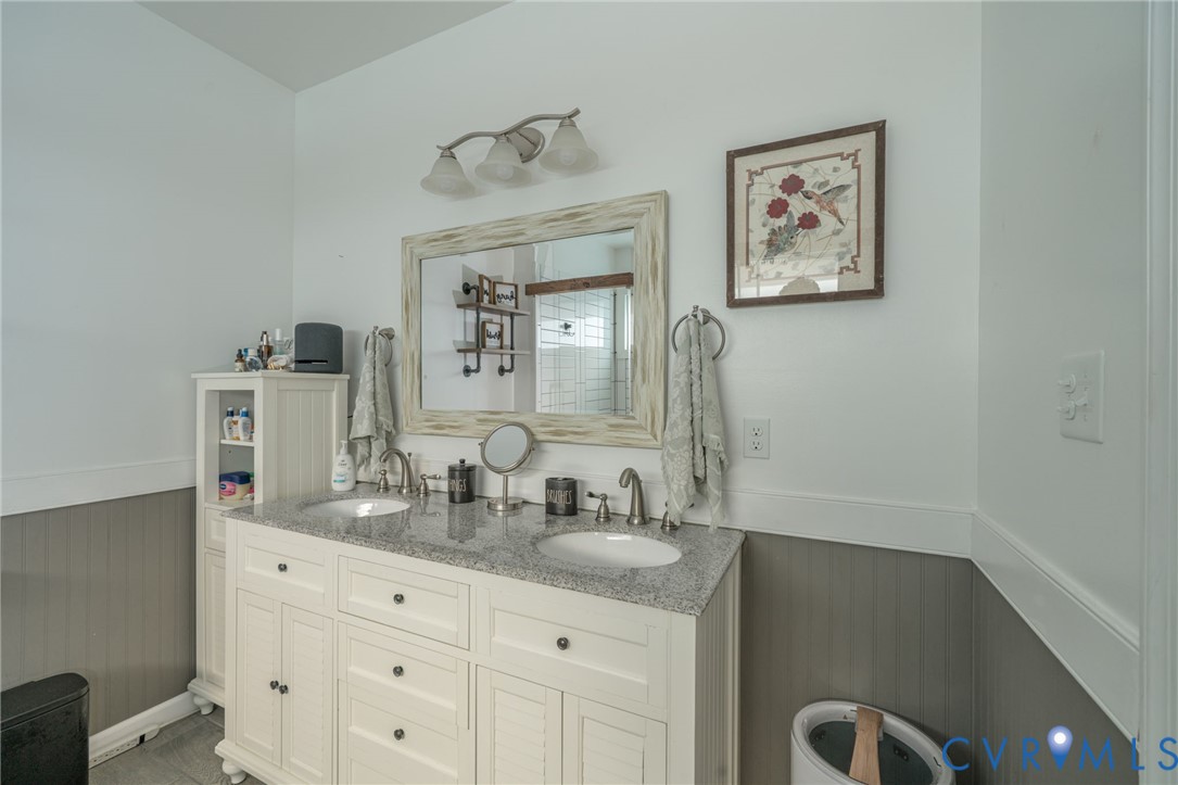 12700 Coalboro Road Chesterfield, VA 23838 - Photo 24 of 50 Double vanity with a light-toned countertop, two u