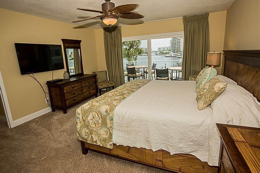 18 Moreno Point Road Destin, FL 32541 - Photo 23 of 46 Gallery Image 23