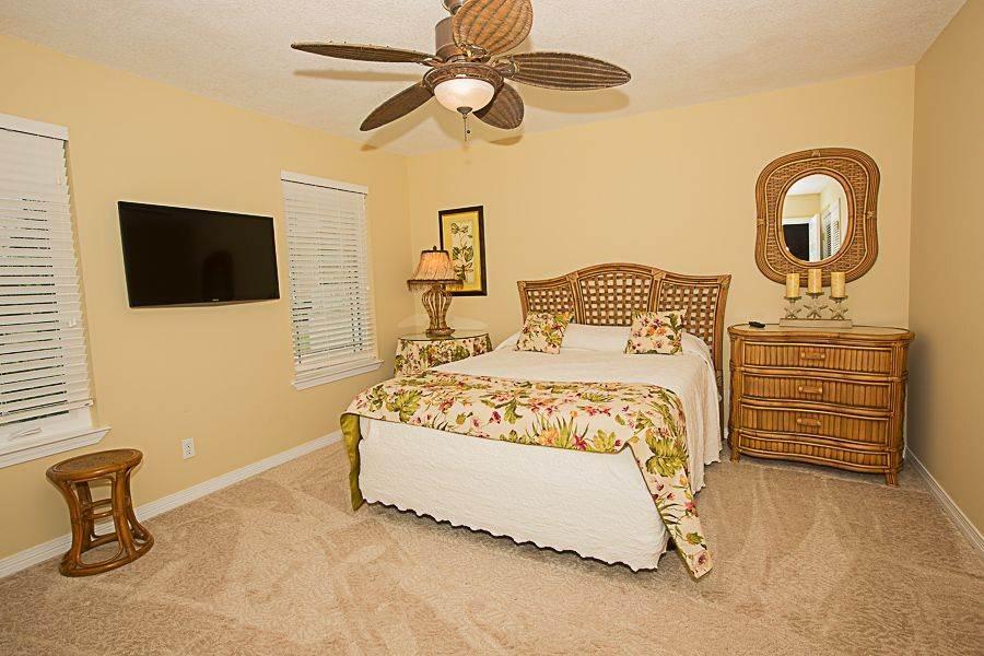 18 Moreno Point Road Destin, FL 32541 - Photo 26 of 46 Gallery Image 26