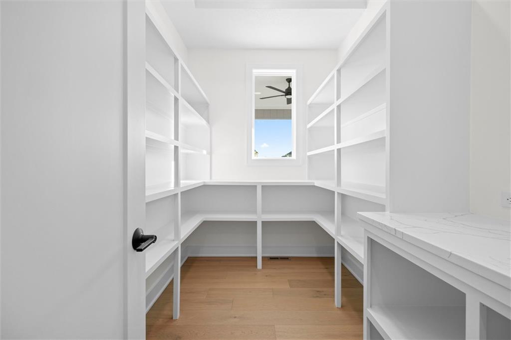 8017 Round Prairie Street Shawnee, KS 66218 - Photo 13 of 39