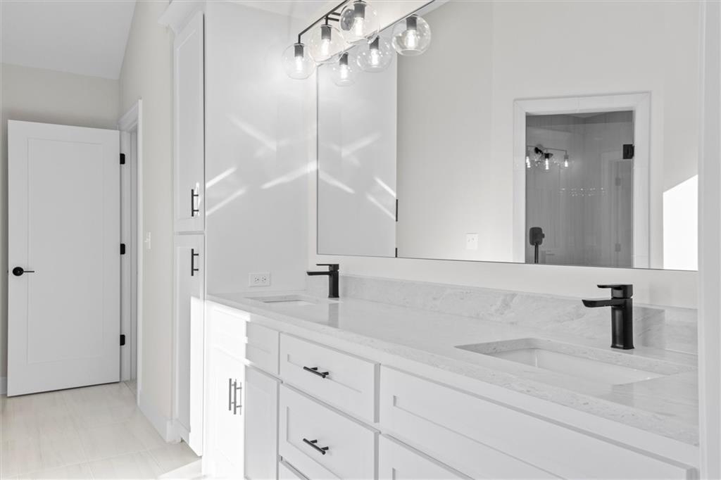 8017 Round Prairie Street Shawnee, KS 66218 - Photo 21 of 39