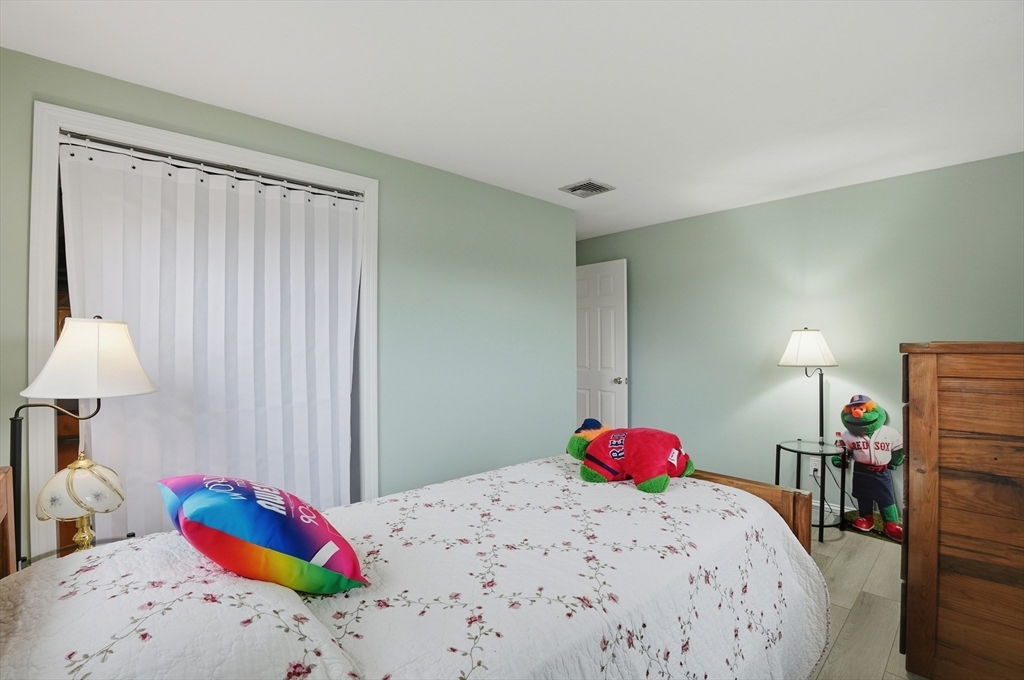 159 Kathleen Road Brockton, MA 02302 - Photo 17 of 38
