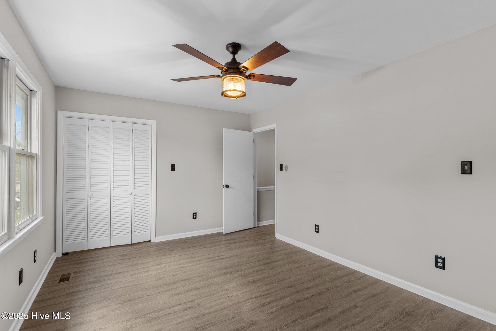 48 Port W Court, Unit D Swansboro, NC 28584 - Photo 25 of 33 Master bedroom