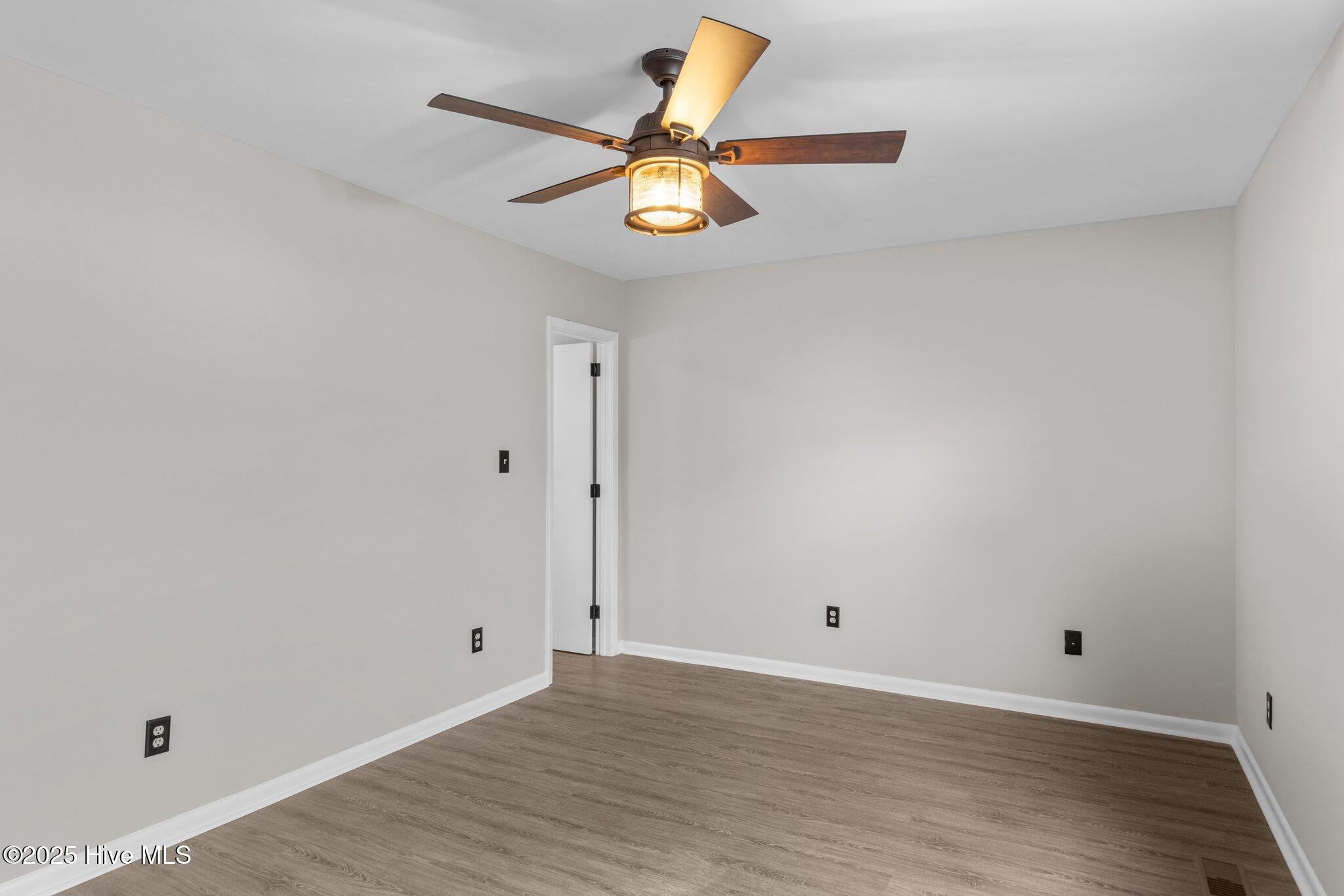 48 Port W Court, Unit D Swansboro, NC 28584 - Photo 26 of 33 Master bedroom