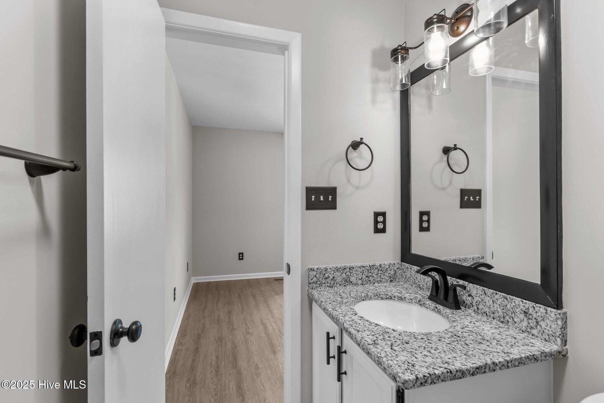 48 Port W Court, Unit D Swansboro, NC 28584 - Photo 28 of 33 Master bath