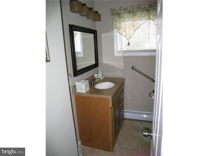 2808 Nestling Road Philadelphia, PA 19154 - Photo 9 of 15 Gallery Image 9