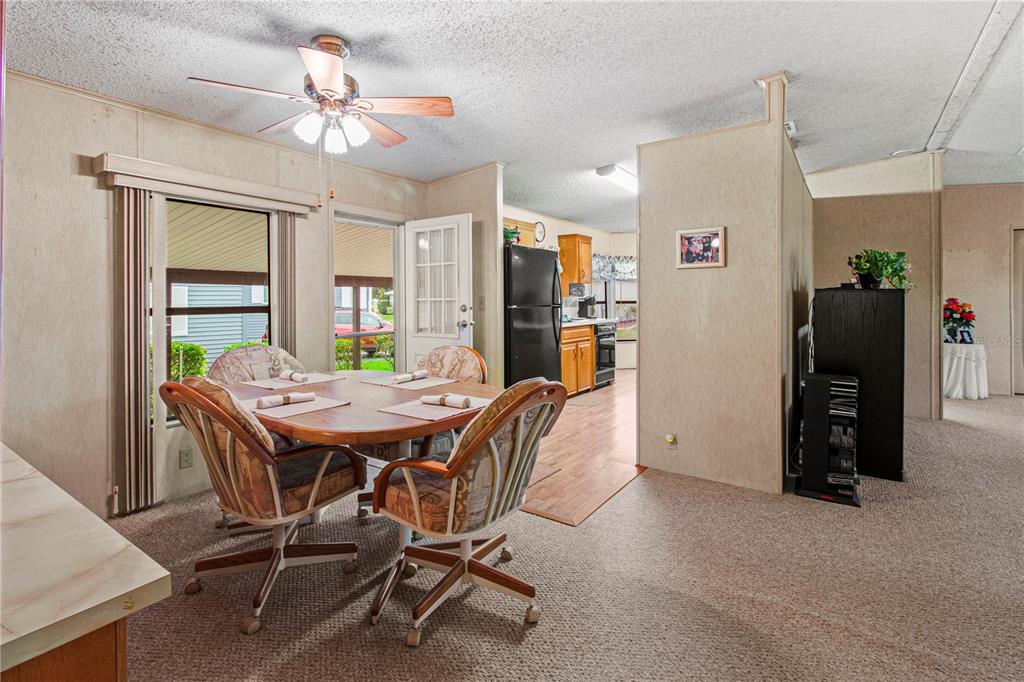 135 Hummingbird Avenue Ellenton, FL 34222 - Photo 13 of 48