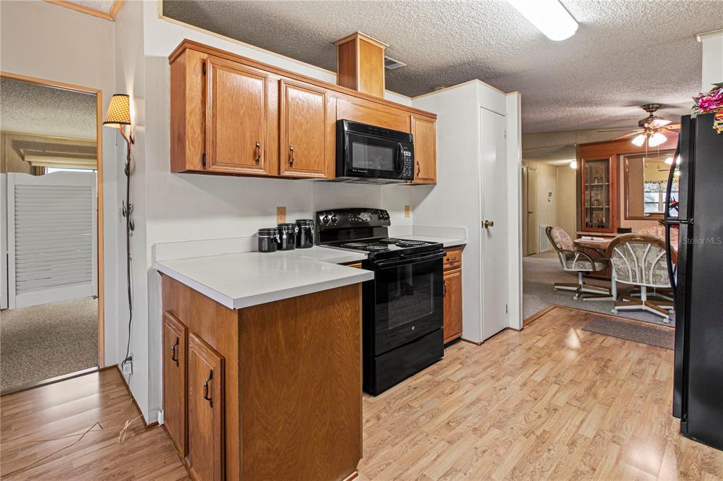 135 Hummingbird Avenue Ellenton, FL 34222 - Photo 15 of 48