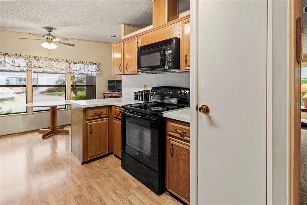 135 Hummingbird Avenue Ellenton, FL 34222 - Photo 16 of 48