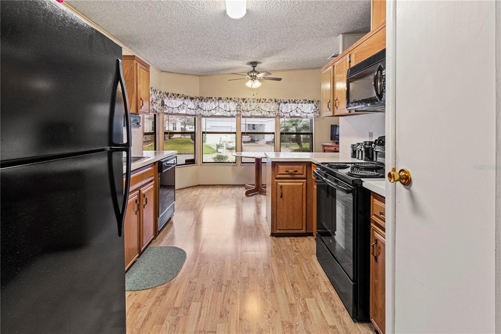 135 Hummingbird Avenue Ellenton, FL 34222 - Photo 17 of 48