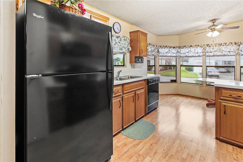 135 Hummingbird Avenue Ellenton, FL 34222 - Photo 18 of 48