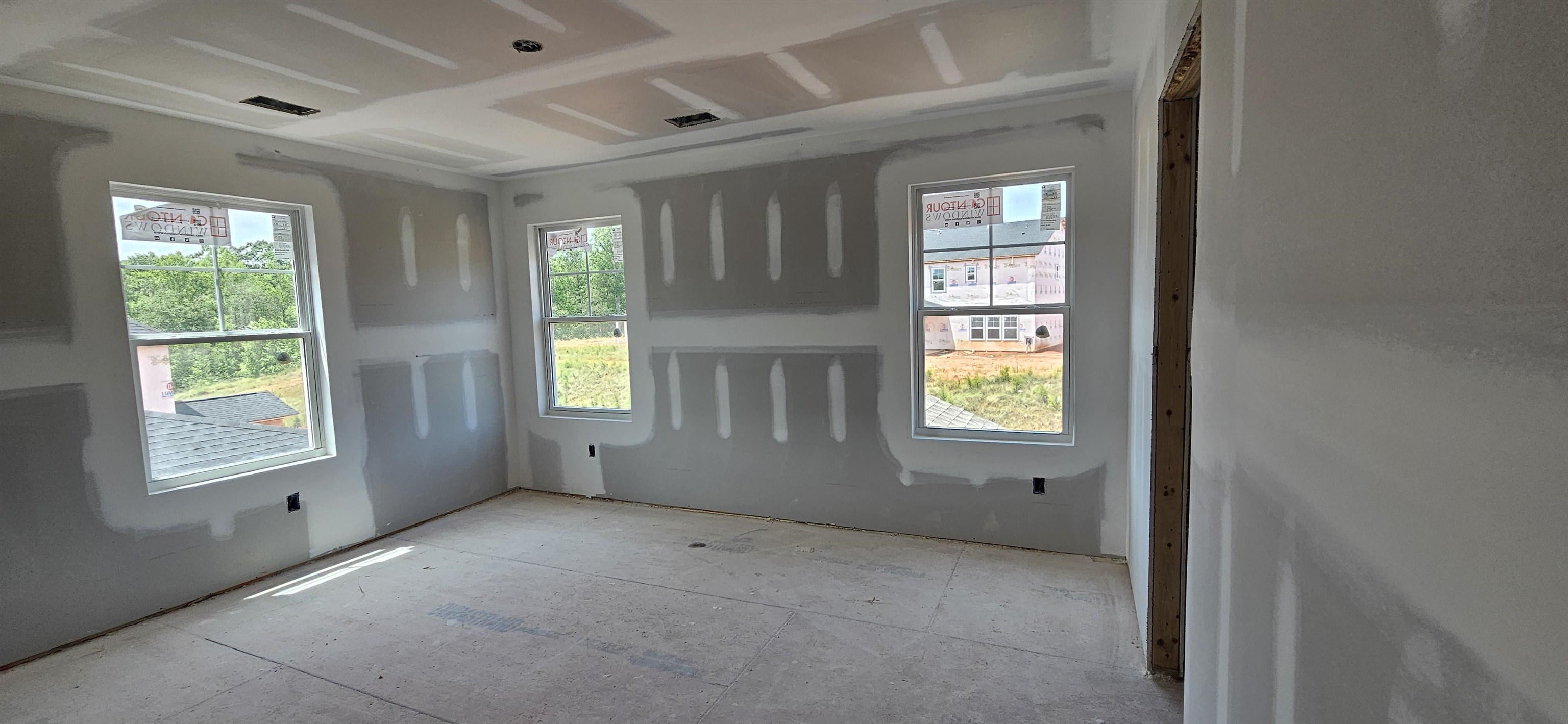 102 Denbigh Lane Greenville, SC 29605 - Photo 8 of 21