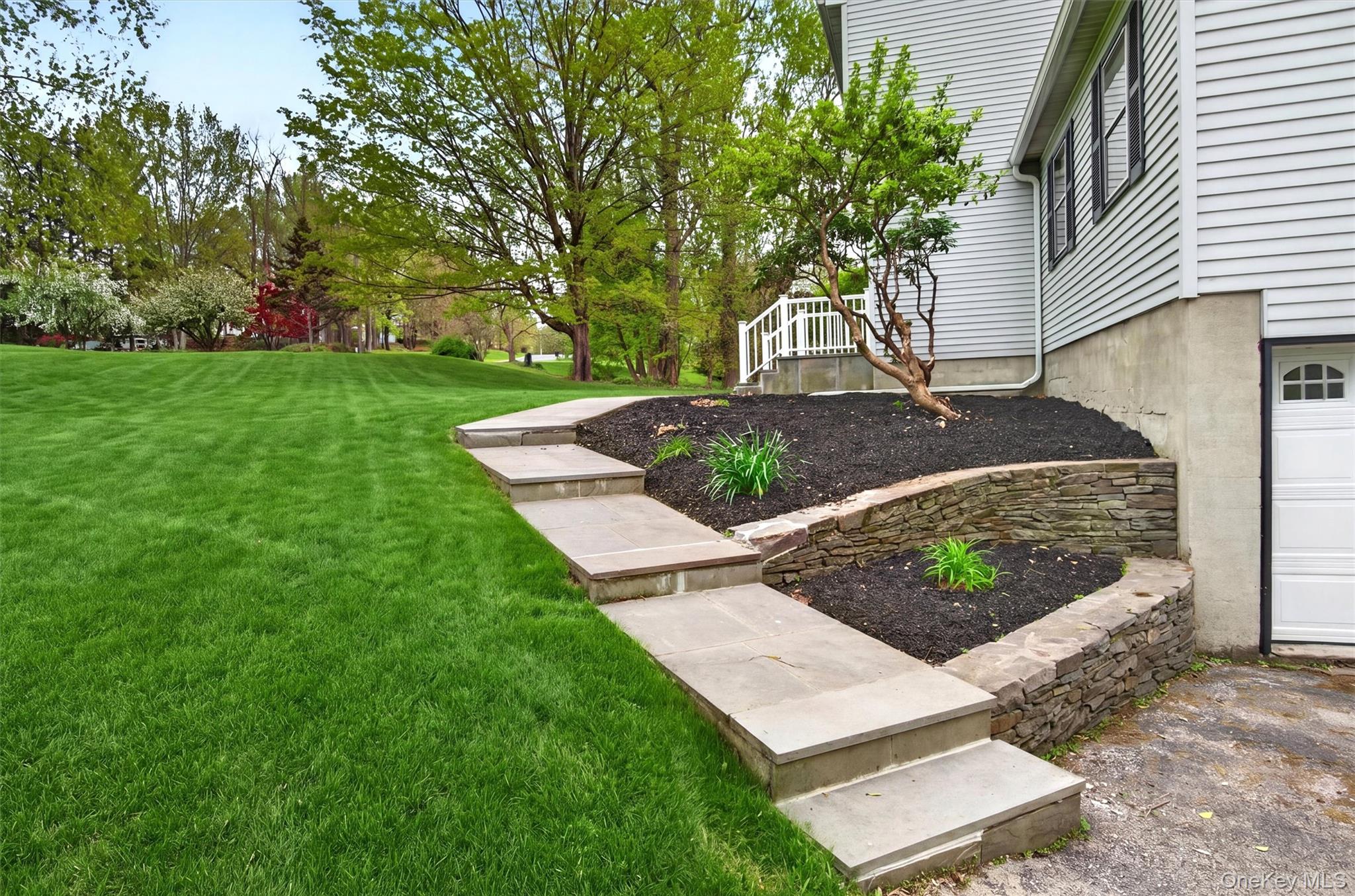 1 Aspen Road Hopewell Junction, NY 12533 - Photo 4 of 50