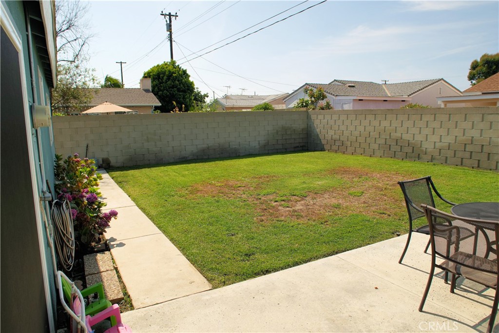 6431 Cathay Circle Buena Park, CA 90620 - Photo 10 of 65 a view of a backyard with sitting area