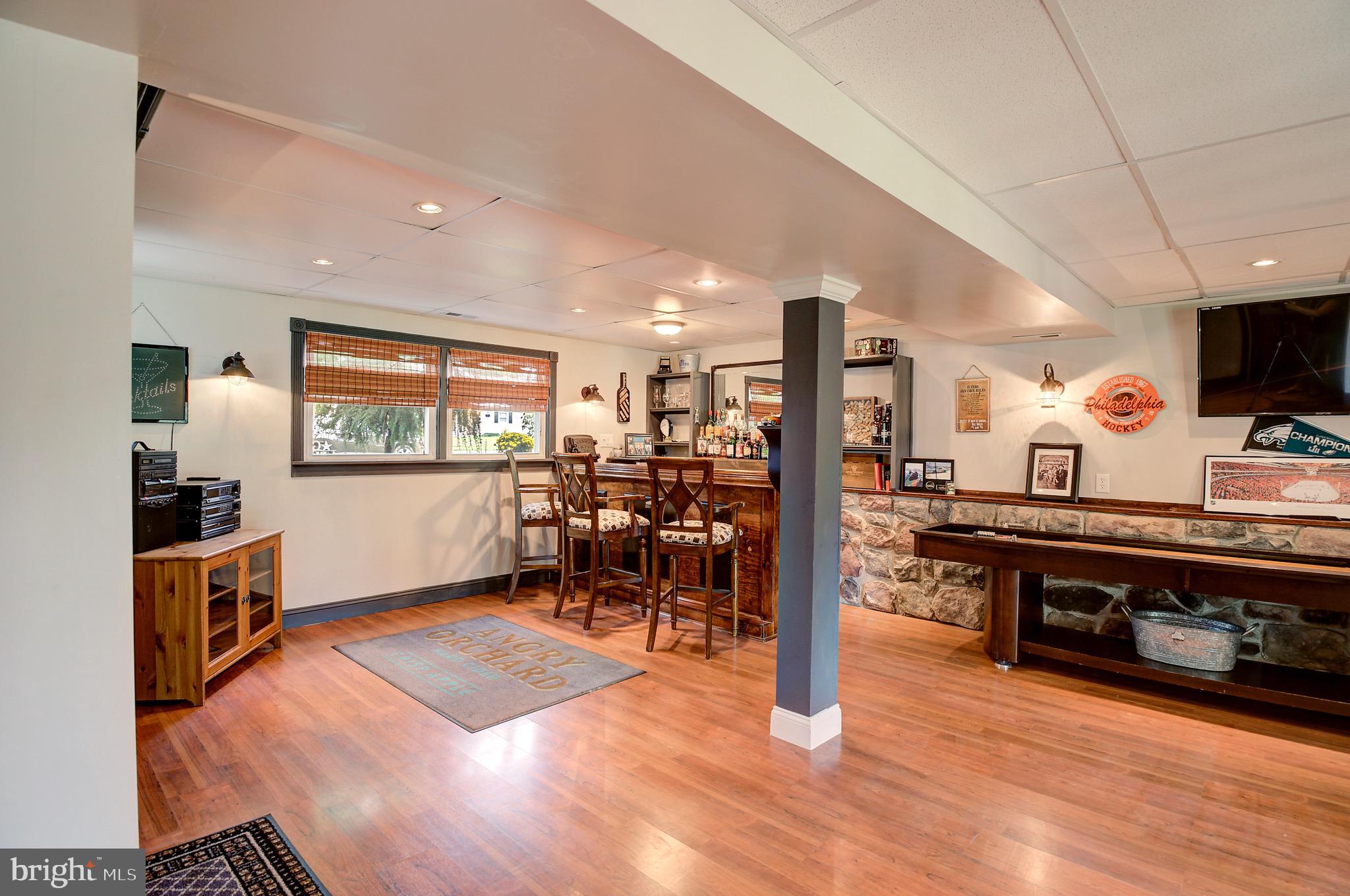 229 Centennial Road Warminster, PA 18974 - Photo 12 of 25 Gallery Image 12