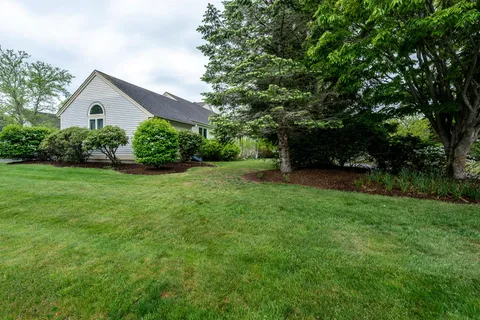 $589,000 | 1 Woods Edge Lane, Mashpee, MA 02649