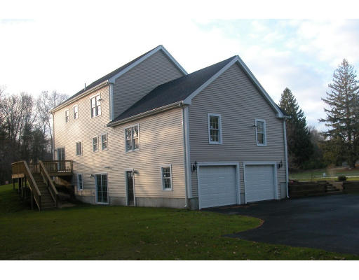 668 County Road Wareham, MA 02576 - Photo 3 of 7 a view of a house with backyard